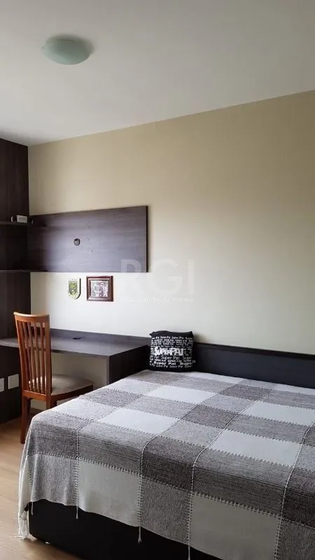 Imagem EXCLUSIVIDADE NO EDIFÍCIO PARIS - CONFORTO, SOFISTICAÇÃO E TOTALMENTE MOBILIADO!