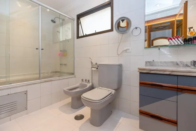 Imagem Apartamento à venda em São Paulo, Moema, com 4 quartos, 200m2