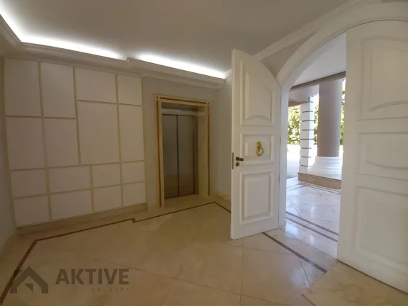 Imagem Casa de Condomínio em Alphaville - Santana de Parnaíba, SP