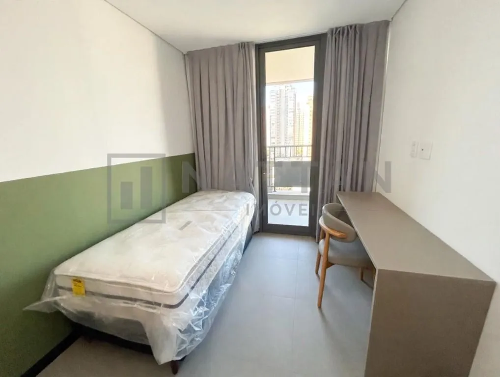 Imagem Apartamento mobiliado com varanda ampla, vista para área verde e cozinha integrada planejada