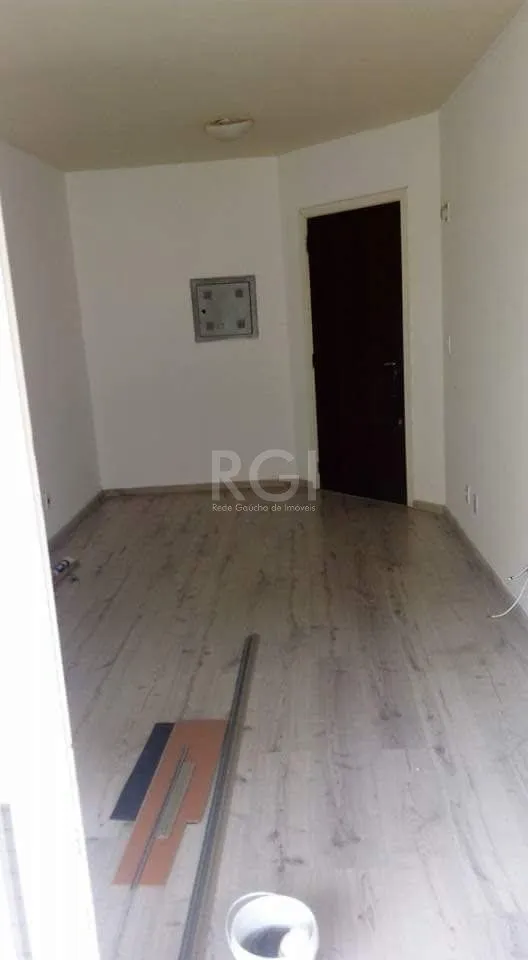 Imagem Apartamento para Venda - 70.6m², 3 dormitórios, 1 vaga - Cavalhada