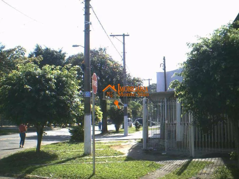 Imagem Sobrado com 6 dormitórios à venda, 290 m² por R$ 809.000,00 - Jardim Vila Galvão - Guarulhos/SP