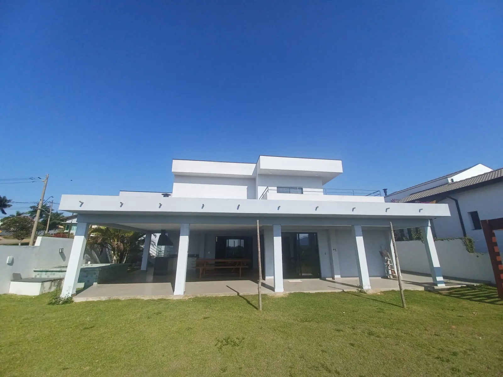 Imagem Casa de 350,00m² Construído Localizada no Condomínio Residencial Village Ipanema I!