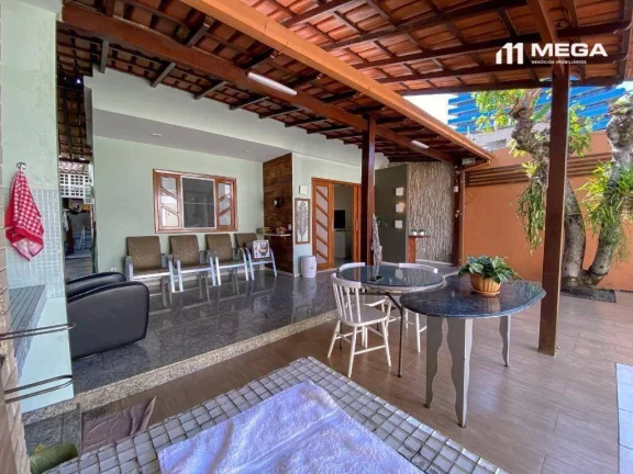 Imagem Casa Linear com 2 Quartos à venda, 240 m² por R$ 1.080.000 - Praia da Costa - Vila Velha/ES