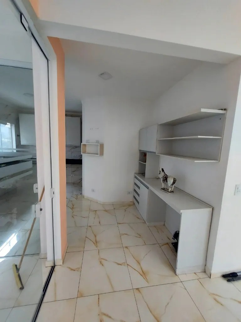 Imagem Condomínio de Luxo em Chácaras Maringá, Atibaia-SP 3 Quartos, 3 Suítes, 4 Vagas 200m²
