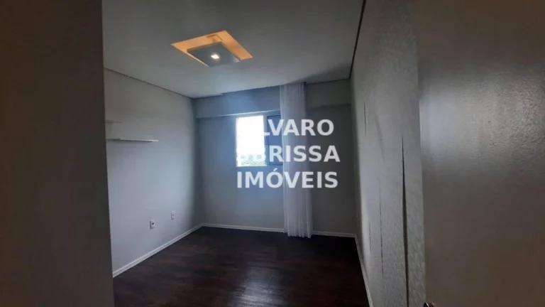 Imagem Apartamento com 134m2 de área útil. Possui uma vista maravilhosa. Três dormitórios sendo uma suíte. Condomínio Verona Itu SP