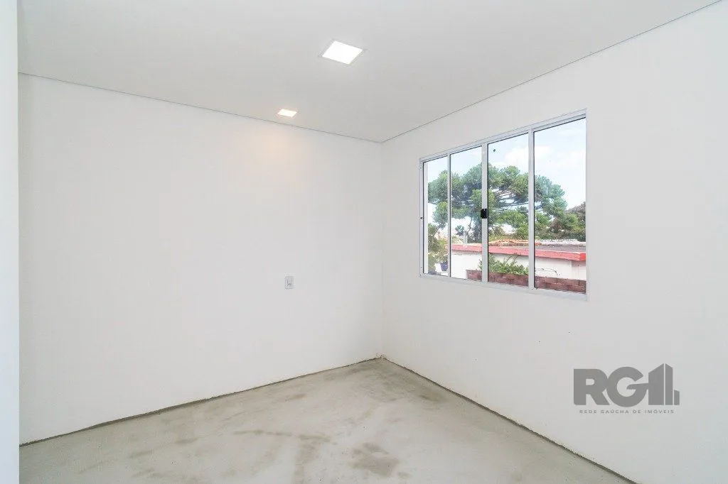 Imagem Casa no bairro Cristal de 3 dormitórios