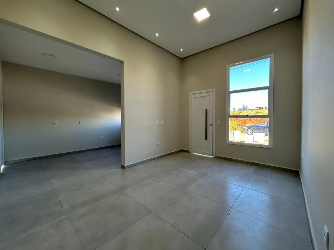 Imagem Casa Nova à venda no Loteamento Jardins!! 3 dormitórios,1 suíte, com um lindíssimo pôr do sol, uma casa confortável para a família !!