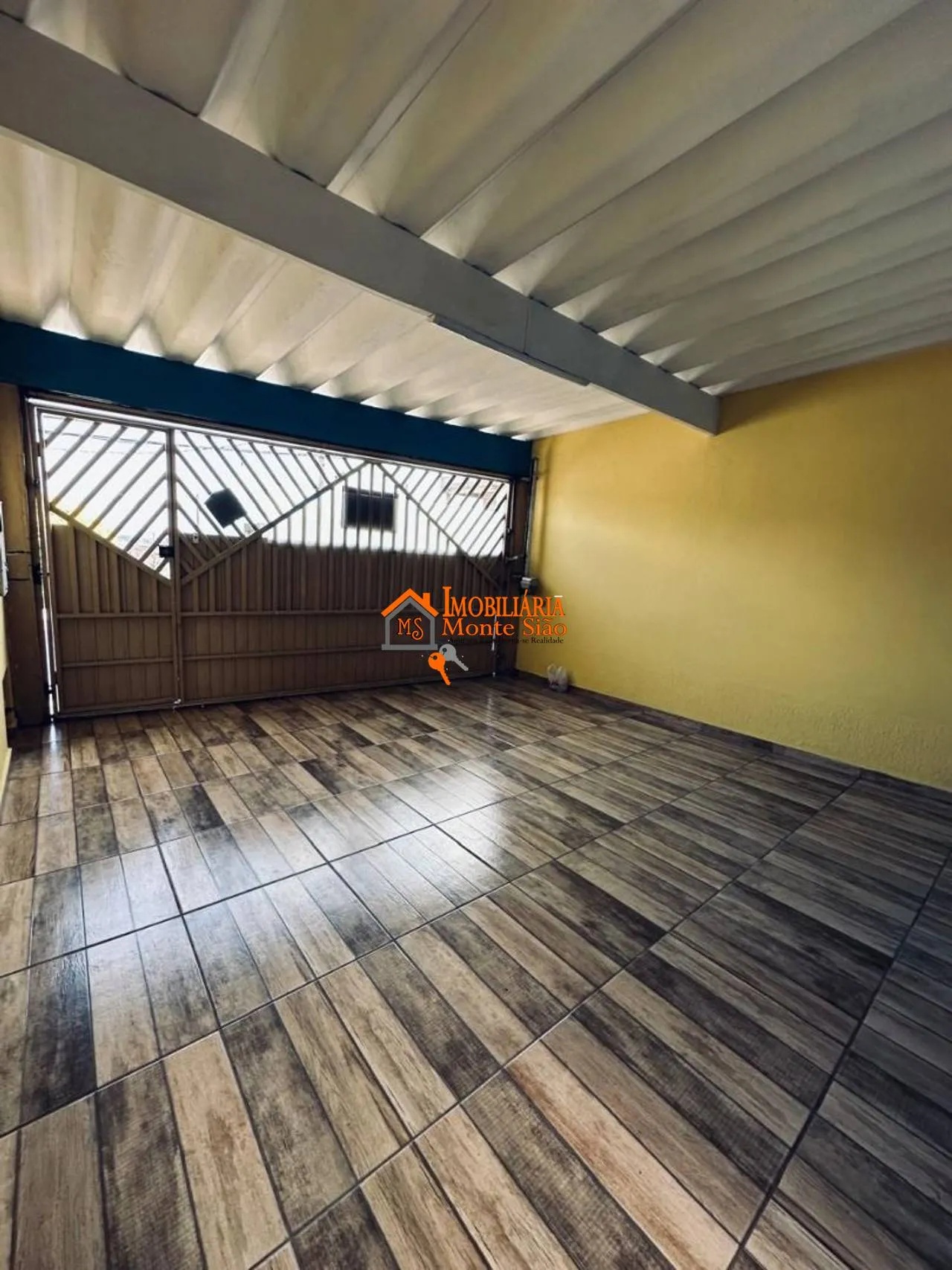 Imagem Sobrado para Locação Comercial ou Residencial - 4 Quartos e 2 Vagas