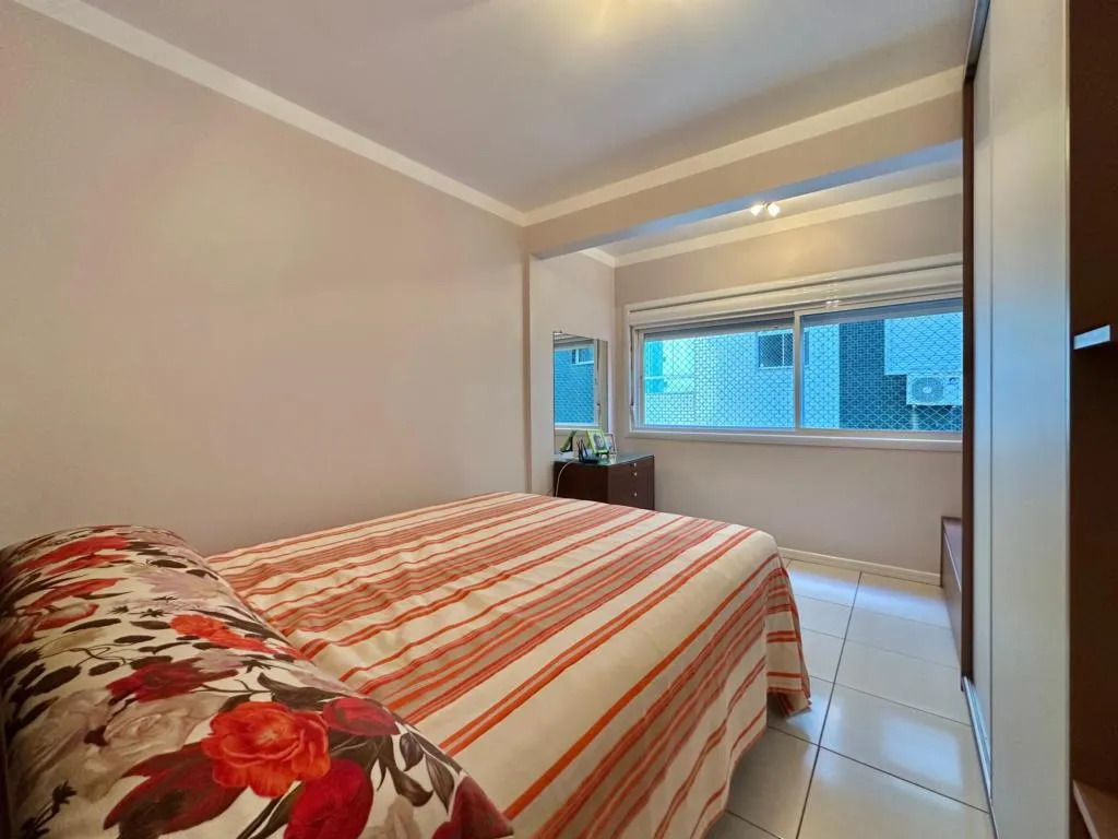Imagem Apartamento 3 Dormitórios - Bairro Zona Nova