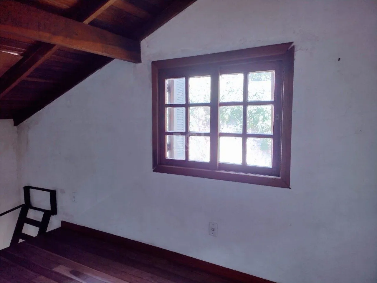 Imagem Casa para Venda - 178.5m², 3 dormitórios, sendo 2 suites, 2 vagas - Tristeza