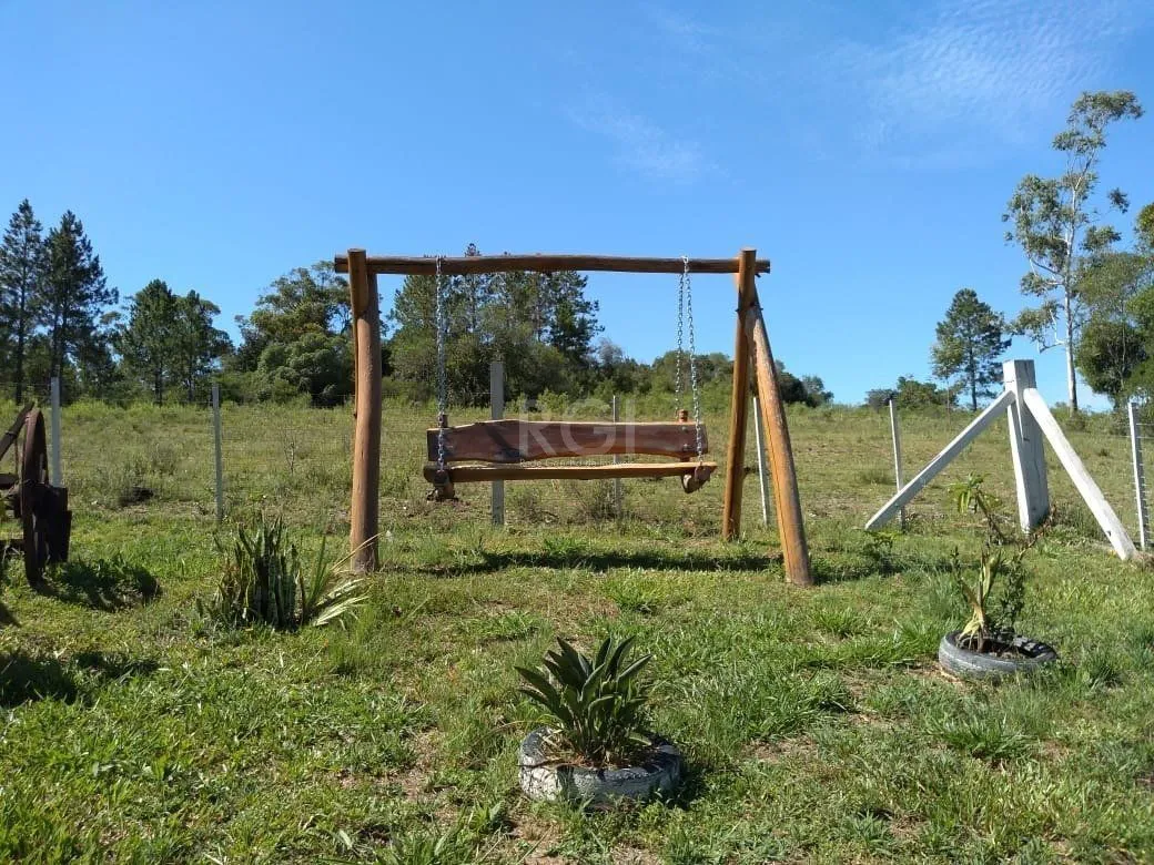 Imagem Sítio para Venda - 240m², 4 dormitórios, Itapuã