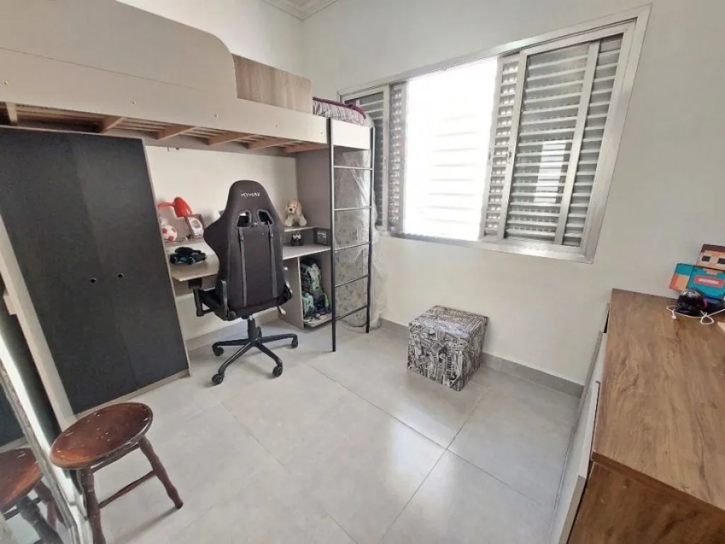 Imagem CASA COM 110,00 m² - GUILHERMINA - PRAIA GRANDE SP