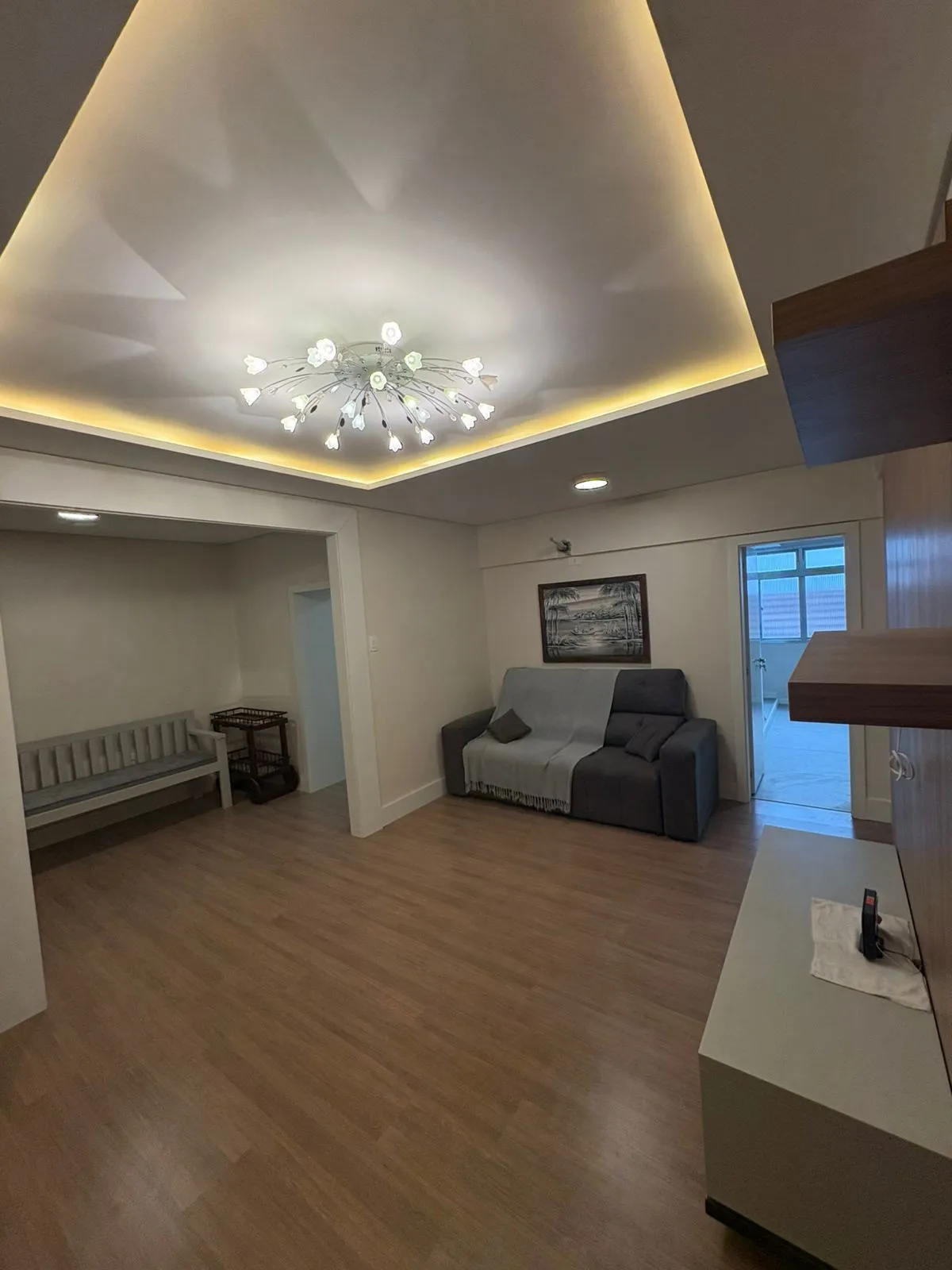 Imagem Apartamento com 02 quartos (01 suíte) no Bairro Cidade Baixa em Porto Alegre