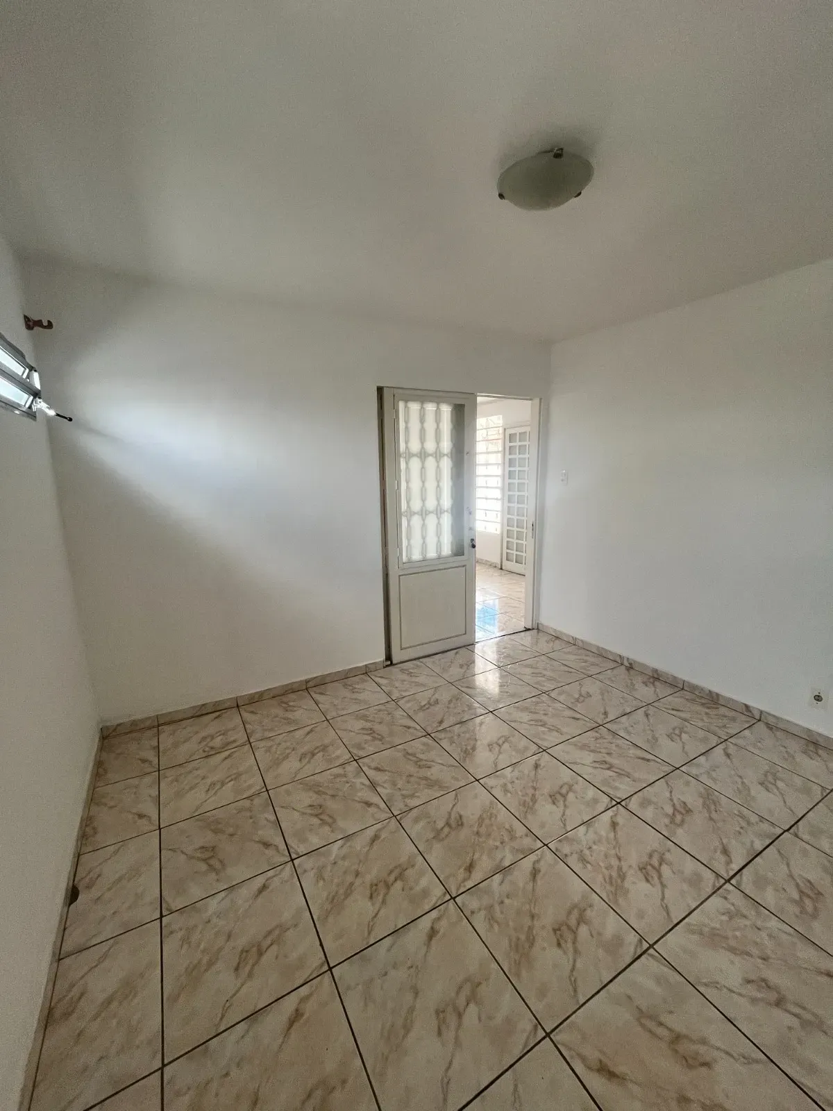 Imagem Casa com 3 Quartos à Venda, 350 m² em Vila Yara - Osasco