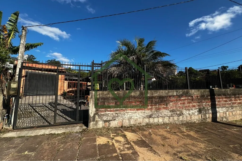 Imagem Descubra a casa dos seus sonhos nesta encantadora propriedade residencial localizada no coração de...