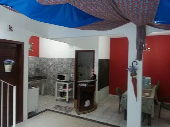Imagem Casa com possibilidade de converter em pousada