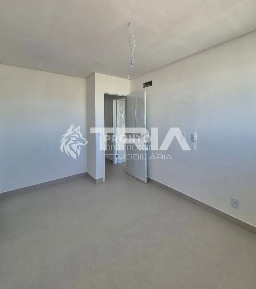 Imagem Apartamento de 4 quartos, 130m² no bairro Pina, em Recife