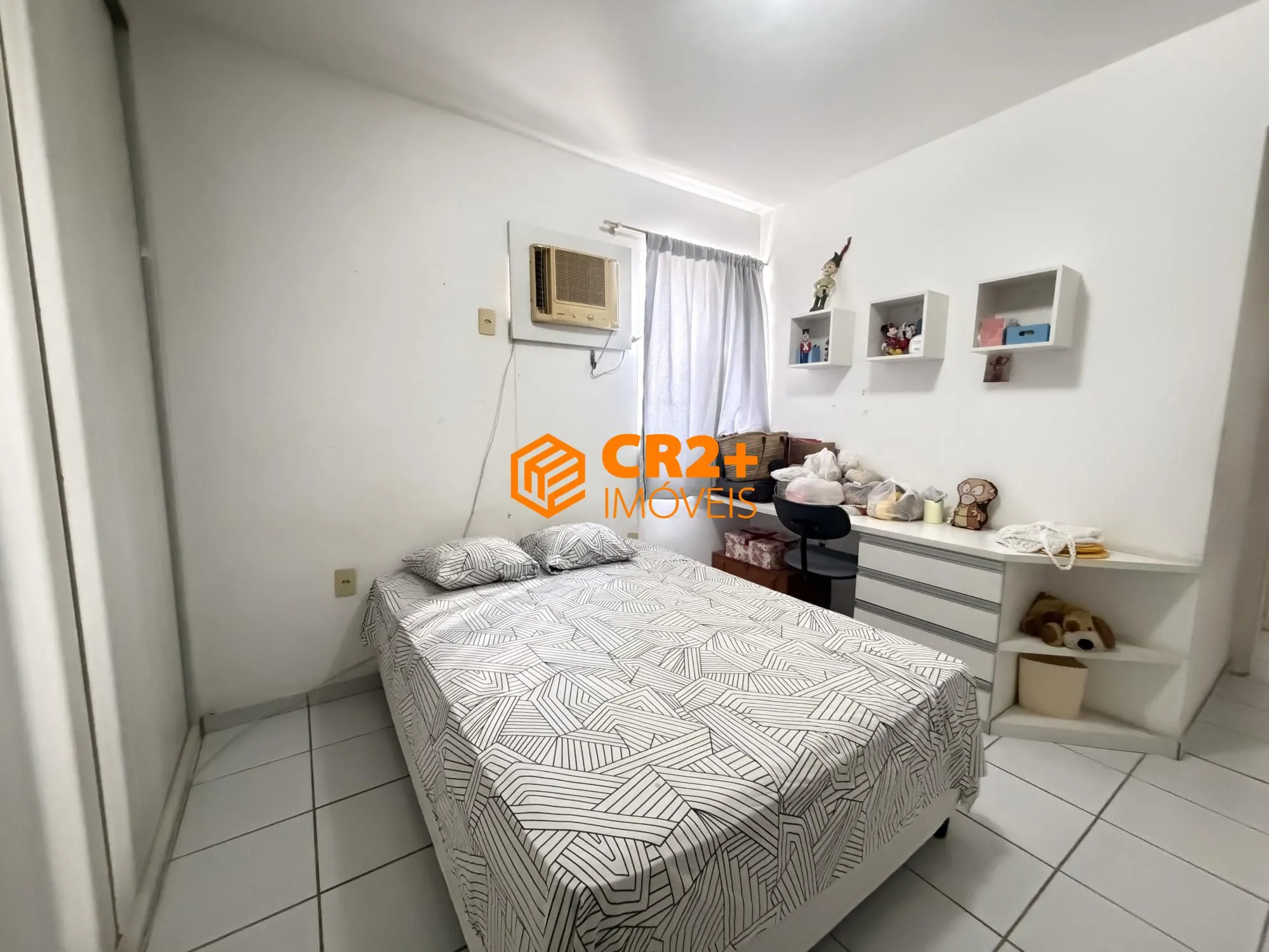 Imagem Vendo apartamento de 130m2 em candeias na avenida Bernardo Vieira de melo