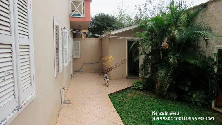 Imagem Casa para Venda em Concórdia, Jardim, 3 dormitórios
