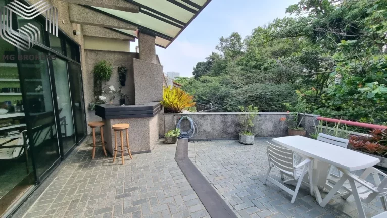 Imagem Cobertura Impecável de 3 Quartos na Barra da Tijuca-RJ: 2 Suítes, 3 Salas, 6 Banheiros, 4 Vagas, 364m²