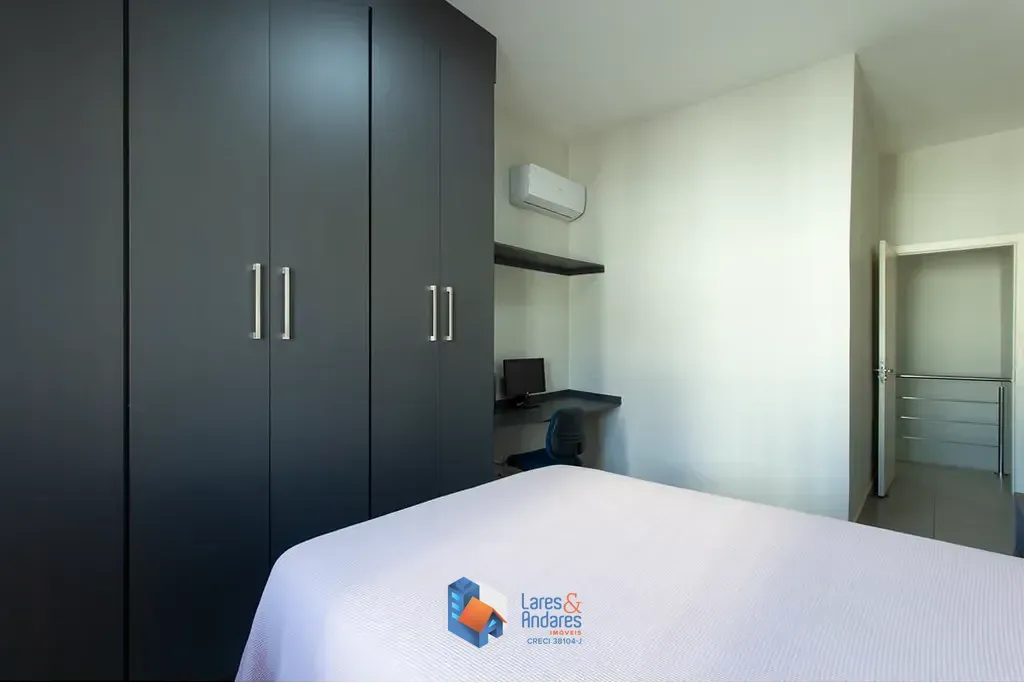 Imagem Casa à venda 3 Quartos 1 Suite 2 Vagas 210M² Campo Belo São Paulo - SP