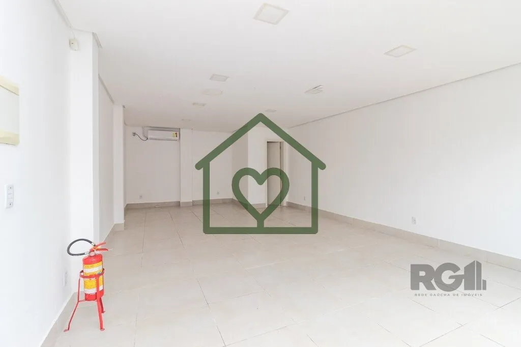 Imagem Loja localizada no bairro Jardim Itu SabarÃ¡, com 48mÂ². ImÃ³vel com banheiro social e pisos em cerÃ...