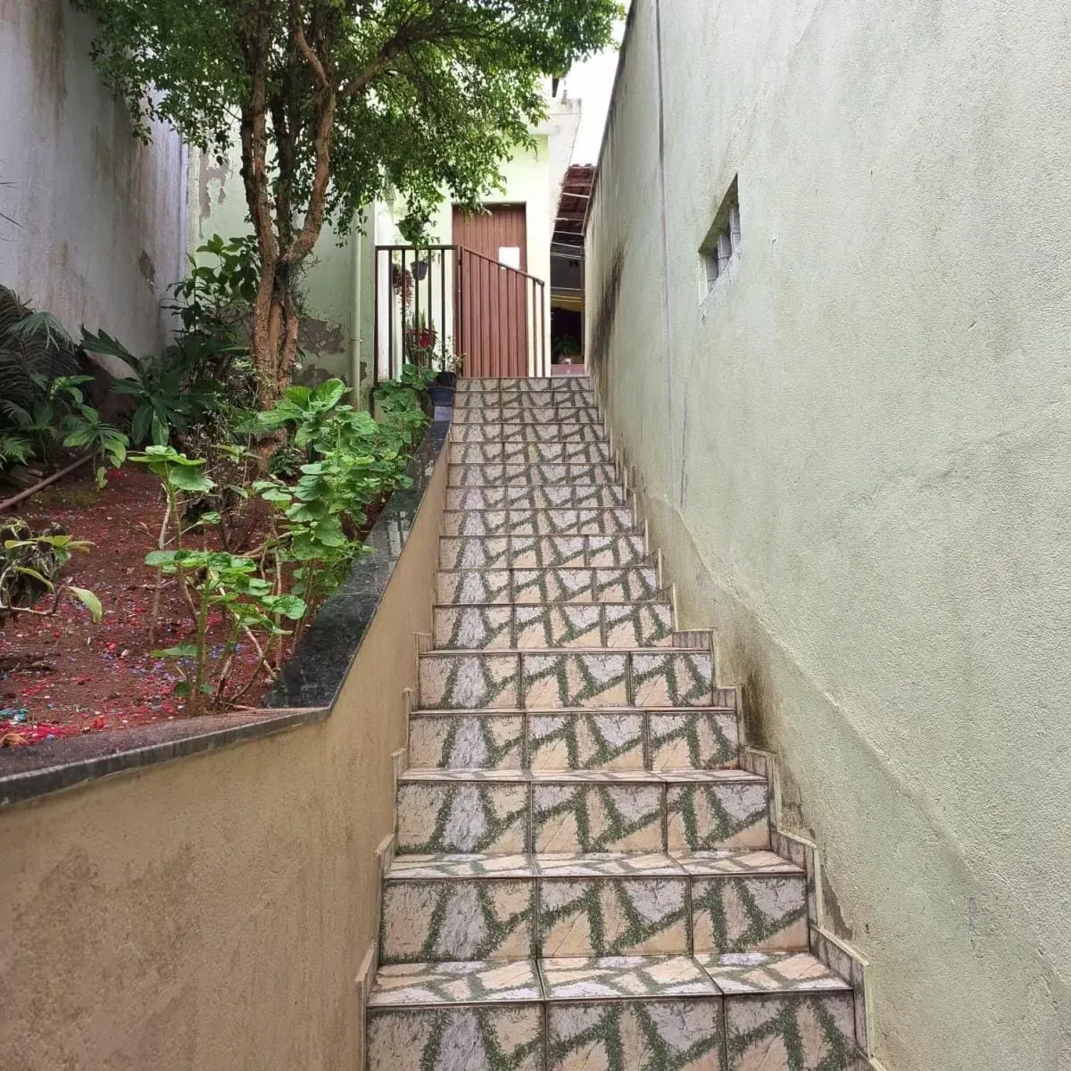 Imagem Casa com 4 Quartos à Venda, 250 metros em Jardim Itapeva - Mauá