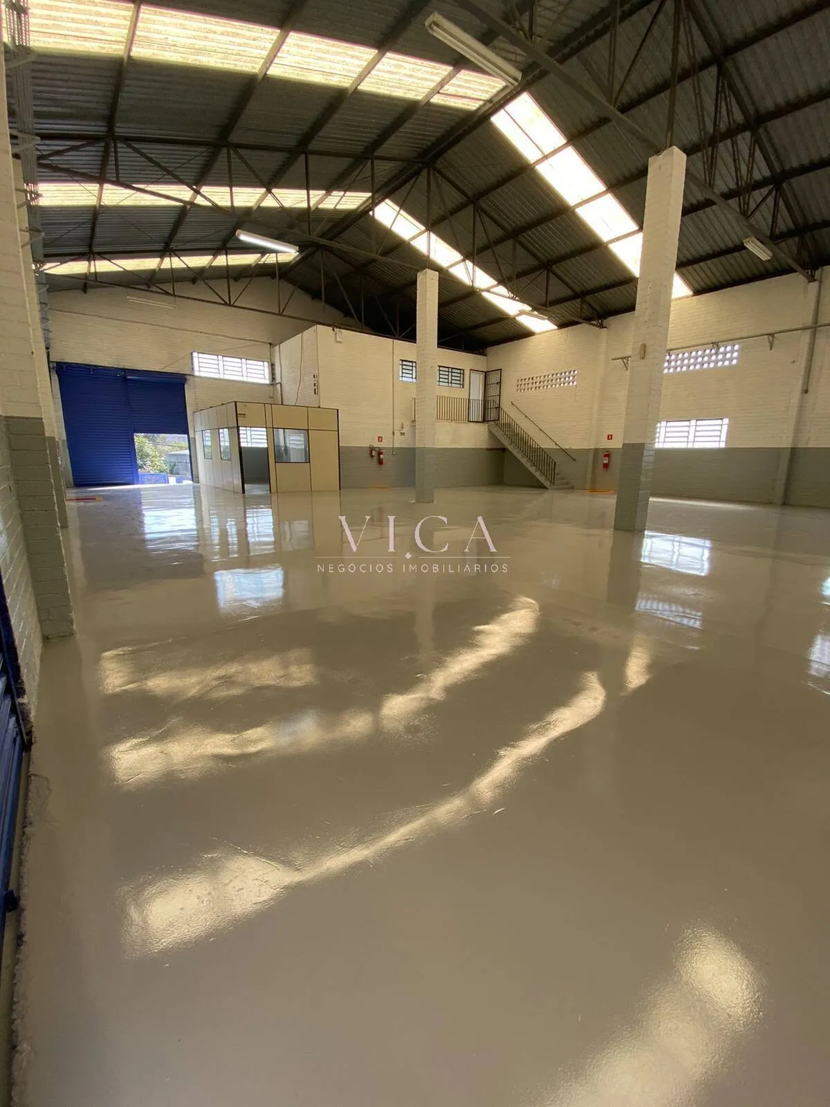 Imagem Barueri | Galpao 750m² 1 escritório, vestiário, cozinha e banheiro|Aluguel