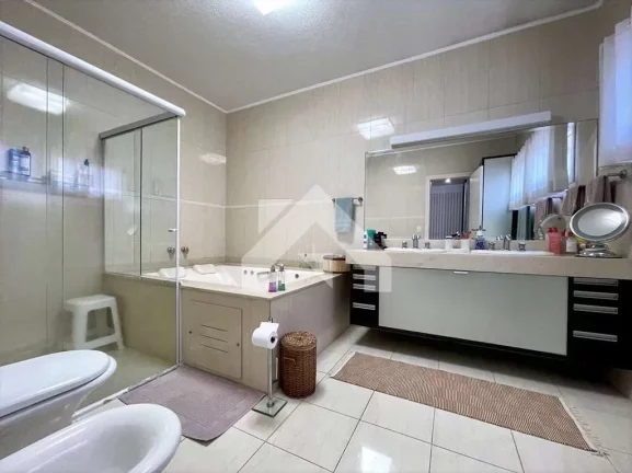 Imagem Casa de Condomínio em Altos de São Fernando - Jandira