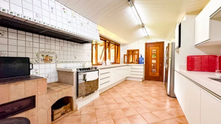 Imagem Mansão de Condomínio em Campos do Jordão