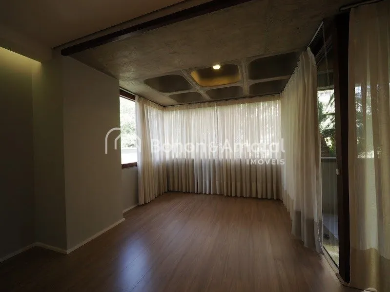 Imagem Apartamento à venda no Cambuí, Campinas - 226m², 4 dorms