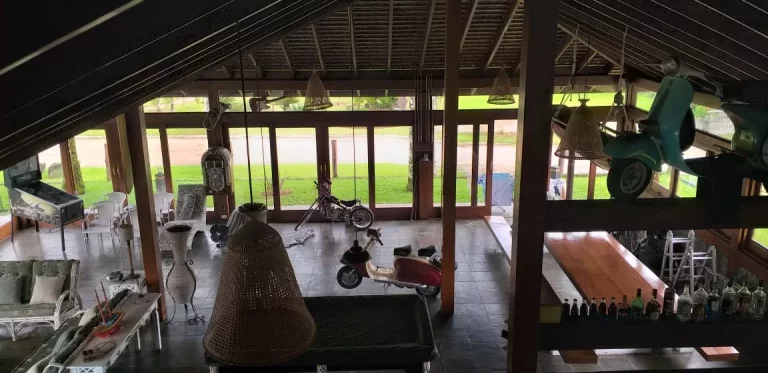 Imagem Linda casa em condomínio Fechado - Bairro Horto