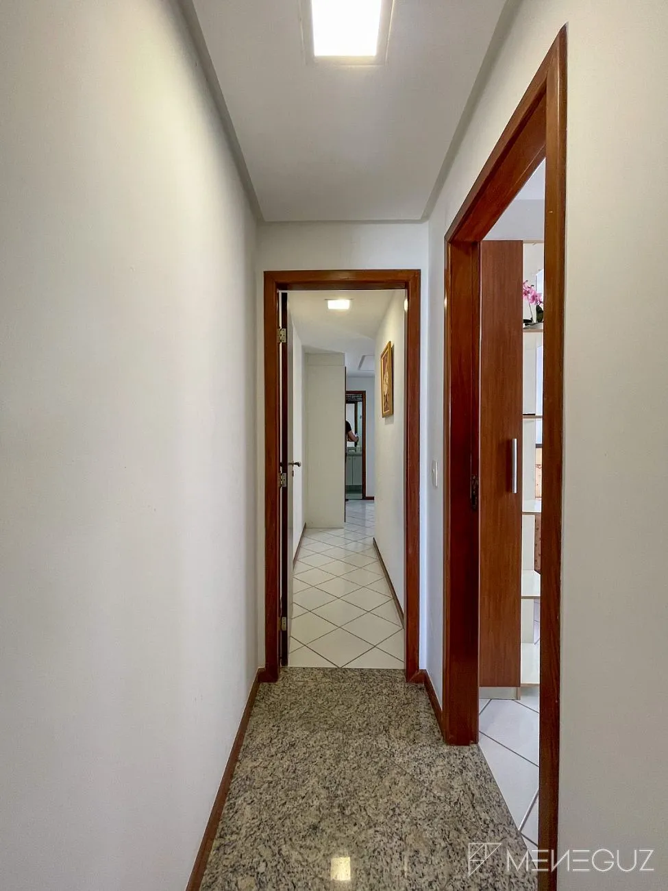 Imagem Cobertura Duplex de Frente para o Mar - Luxo e Conforto em Guarapari