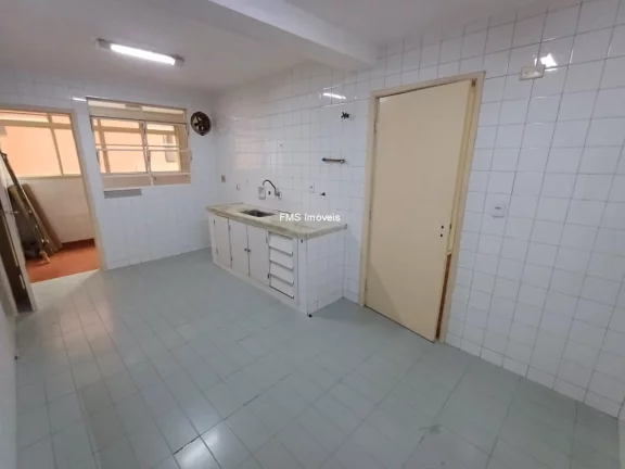 Imagem Apartamento à venda no Itaim Bibi com 3 quartos sendo 1 suíte, 2 banheiros, 1 vaga, 154m².