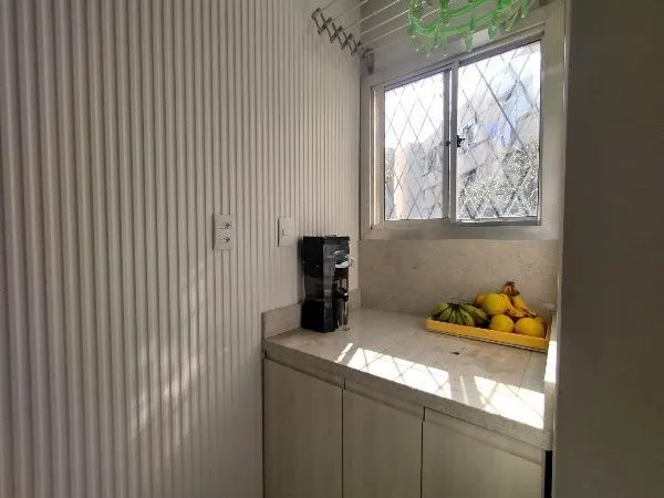 Imagem Vende-se apartamento reformado com 2 dormitórios (1 suíte) - 75 m² - Jardim Botânico