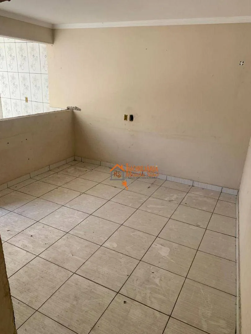 Imagem Sobrado com 5 dormitórios à venda por R$ 850.000,00 - Jardim Cumbica - Guarulhos/SP