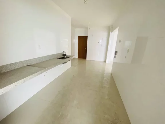 Imagem Apartamento no canto do Forte 4 dormitórios vista mar