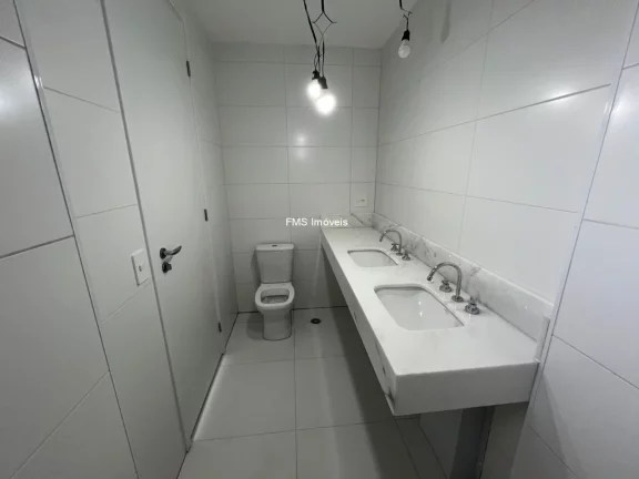 Imagem Apartamento à venda em Pinheiros com 3 suítes, 3 banheiros, 2 vagas.