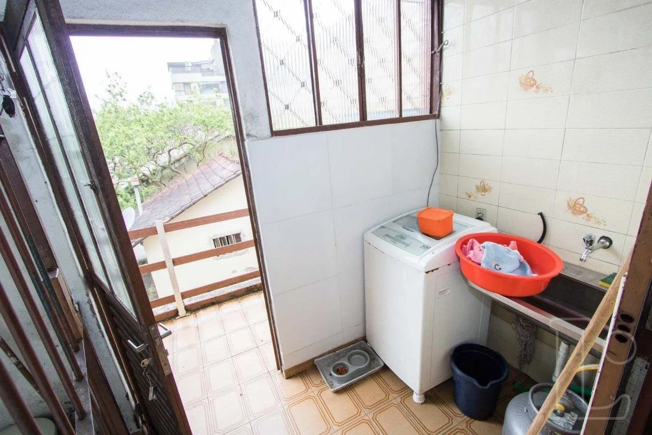 Imagem Casa com entradas independentes em Teresópolis: oportunidade para investimento e moradia