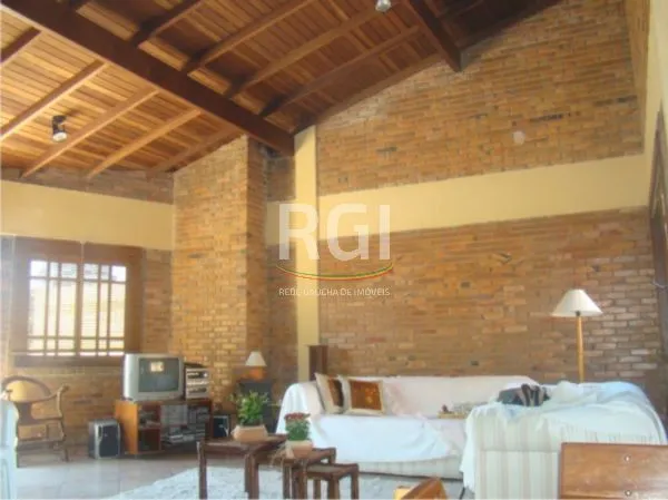 Imagem Outros para Venda - 664.91m², 9 dormitórios, sendo 3 suites, 6 vagas - São João