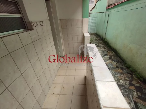 Imagem Lindo térreo com 2 dormitórios no bairro Ponta da praia em Santos