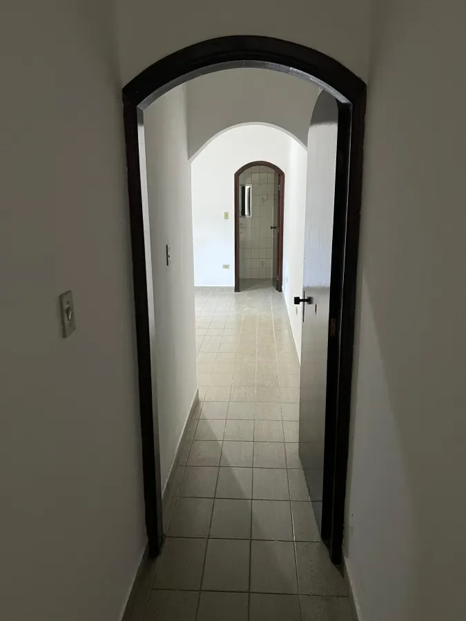 Imagem Casa para Venda em Praia Grande, Aviação, 4 dormitórios, 2 suítes, 2 banheiros, 4 vagas