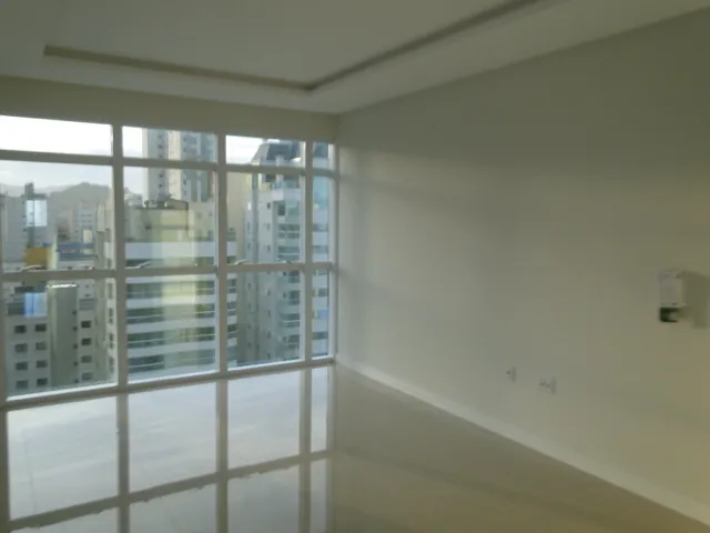 Imagem Apartamento com 3 Quartos à Venda, 130 m² em Itapema