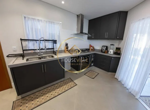 Imagem Casa Sobrado, 4 Dormitórios (4 suítes), Condomínio Jaguary, Urbanova.