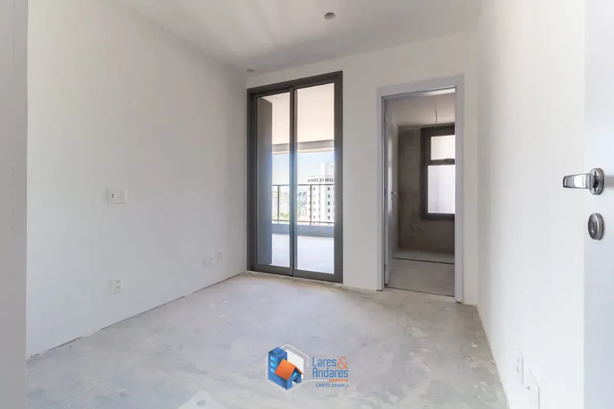 Imagem Apartamento para venda em Lapa com 4 quartos, sendo 4 suítes, 232m²