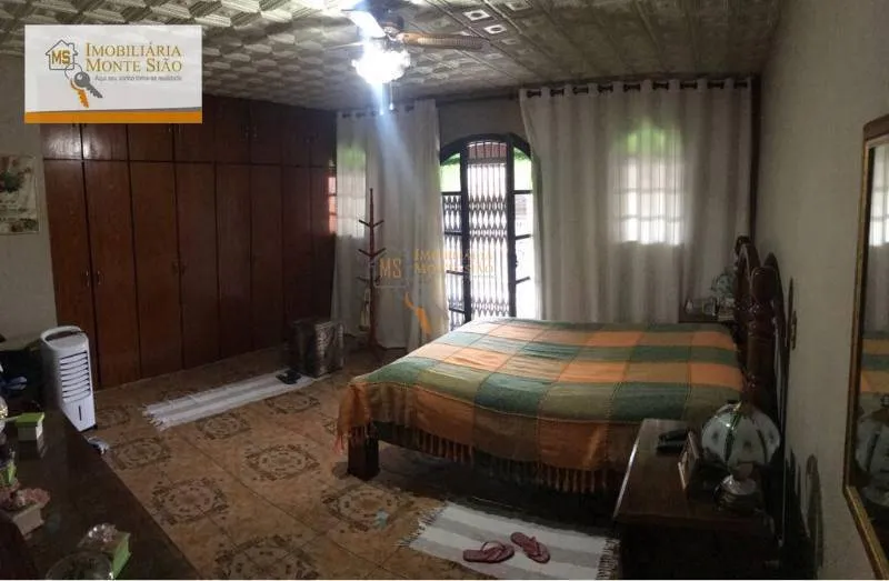 Imagem Sobrado com 3 dormitórios à venda, 262 m² por R$ 873.000,00 - Jardim Bela Vista - Guarulhos/SP