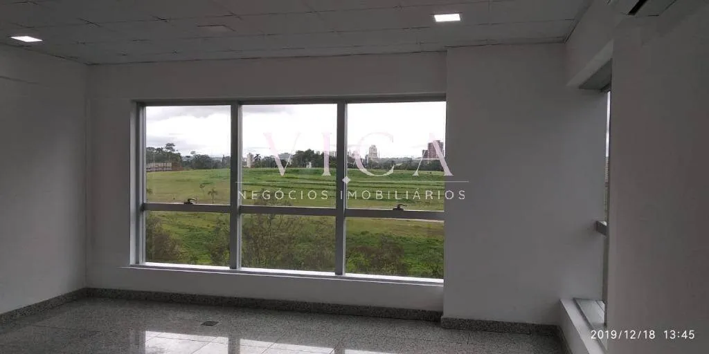 Imagem Sala 46m² 1 vaga de garagem por R$ 400.000,00 - Alphaville - Barueri/SP