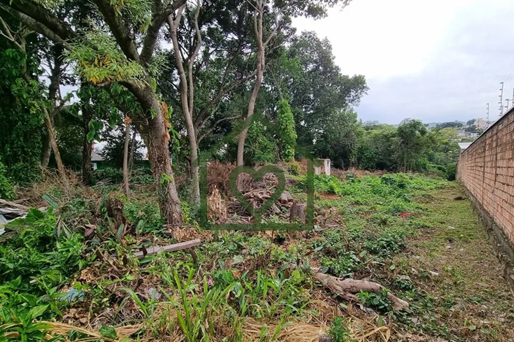 Imagem Terreno medindo 26x70m, com vocação para construção de casas ou apartamentos de padrão médio o...