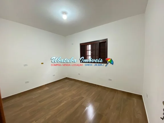Imagem Casa com 03 dormitórios no Jardim samambaia